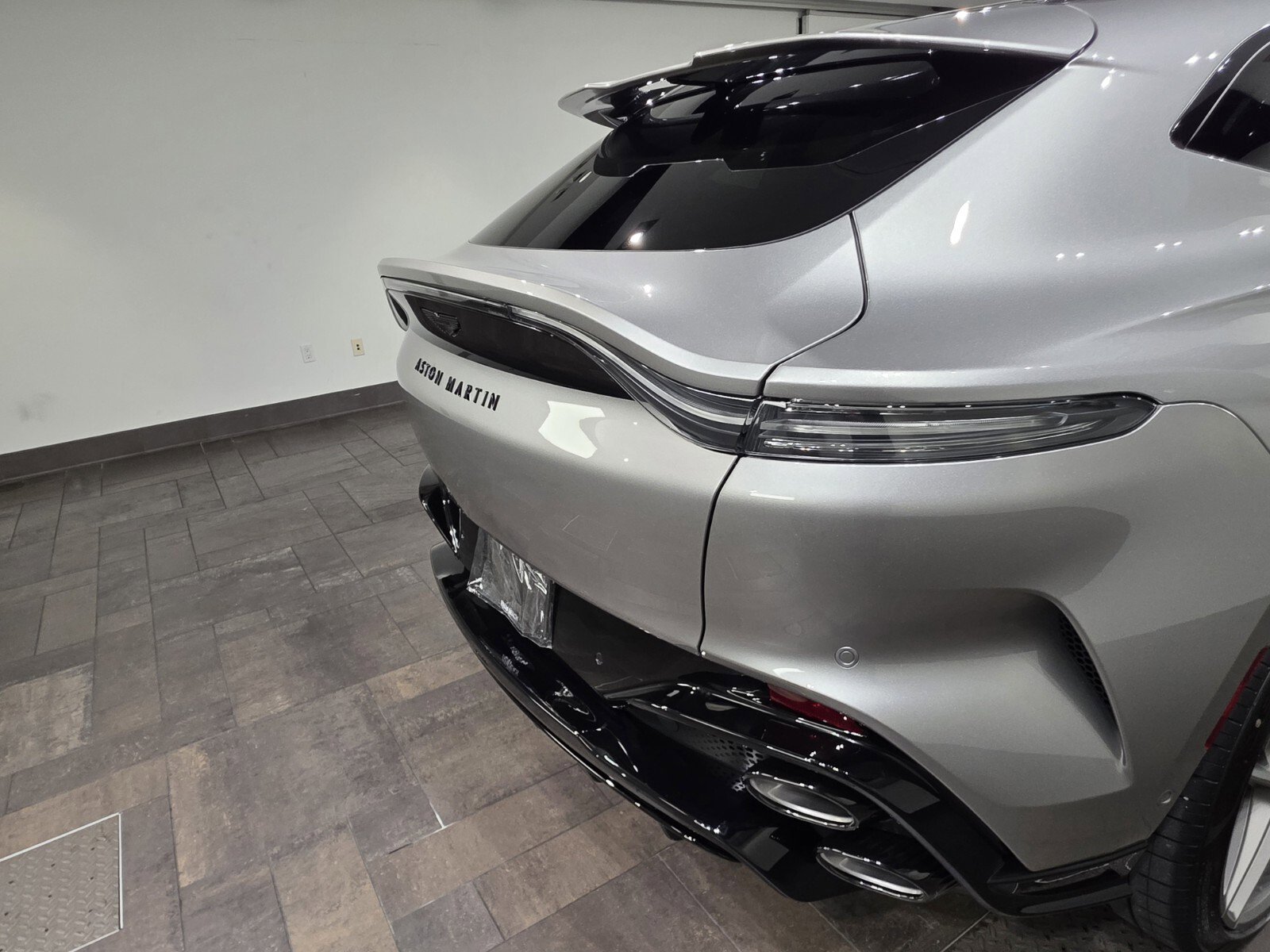 New 2026 Aston Martin DBX S image 8