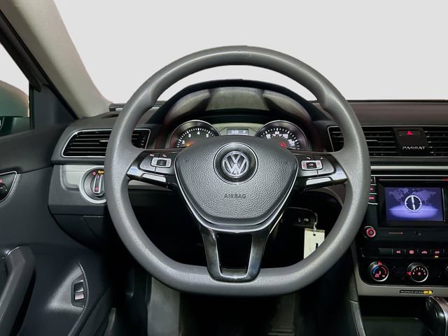 Used 2018 Volkswagen Passat 2.0T S w/ Driver Assistance Package image 25