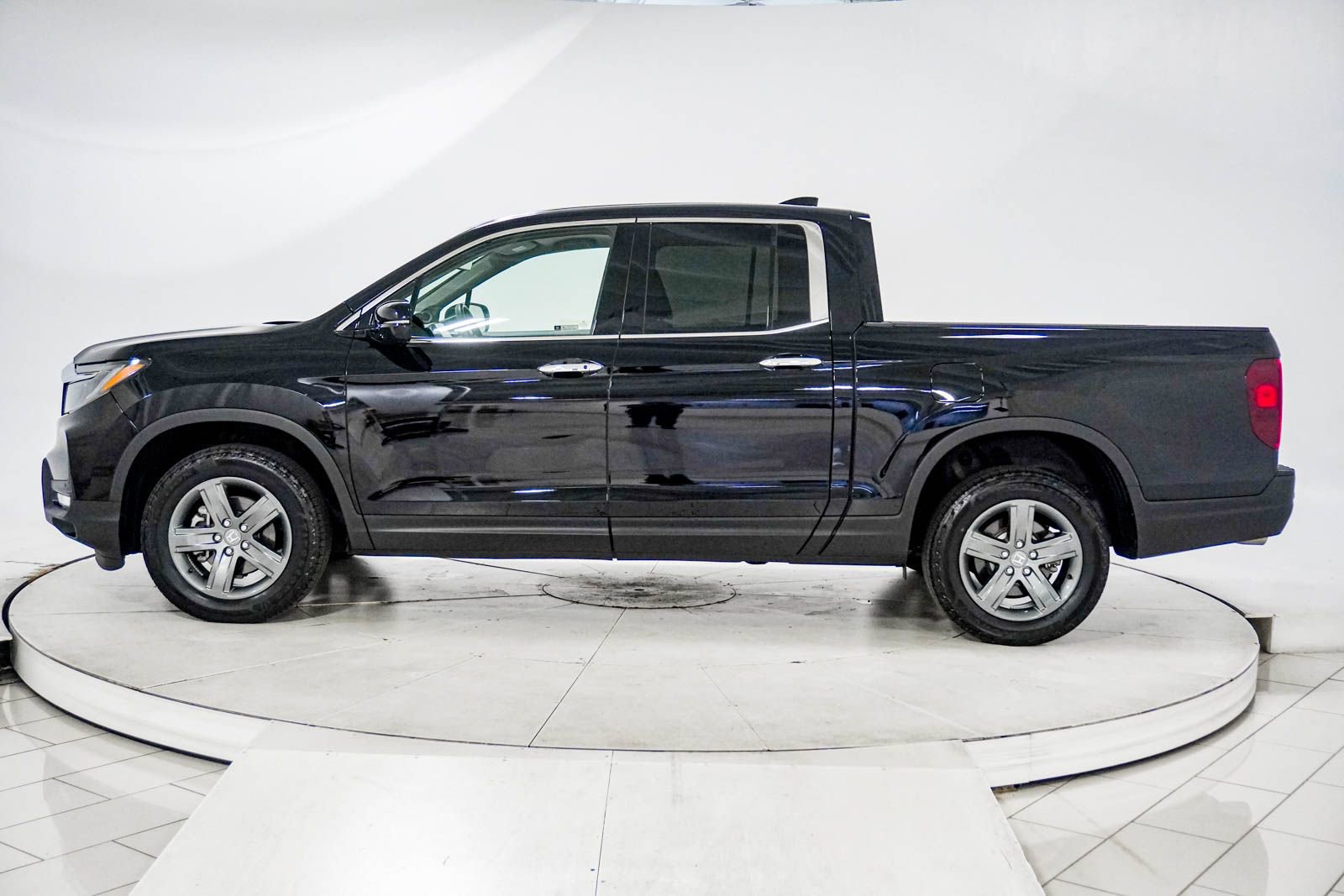 Used 2023 Honda Ridgeline RTL-E image 5