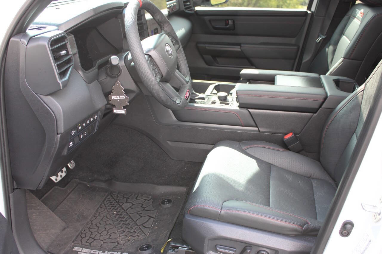 Used 2026 Toyota Sequoia TRD Pro w/ TRD Performance Package (TMS) AWD/4WD image 6