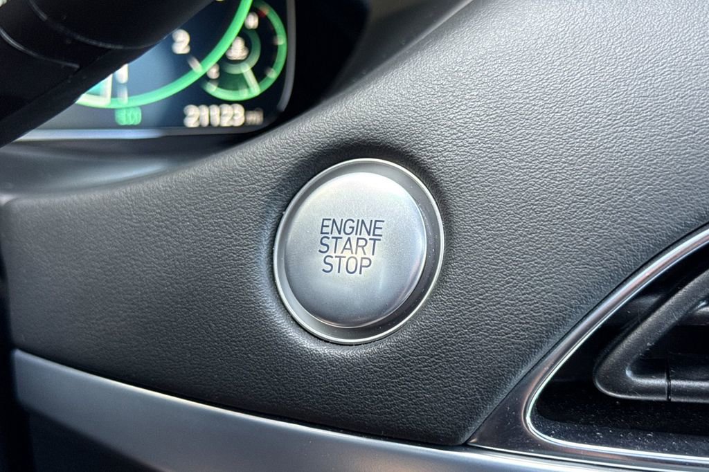 Used 2022 Hyundai Palisade Calligraphy w/ Winter Package image 22