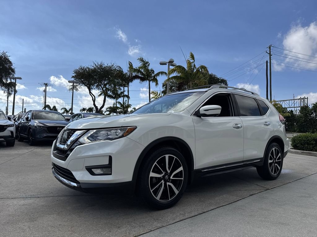 Used 2020 Nissan Rogue SL w/ Premium Package image 28