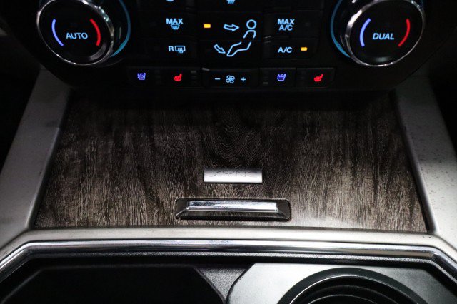 Used 2017 Ford F250 Lariat w/ Lariat Ultimate Package AWD/4WD image 46