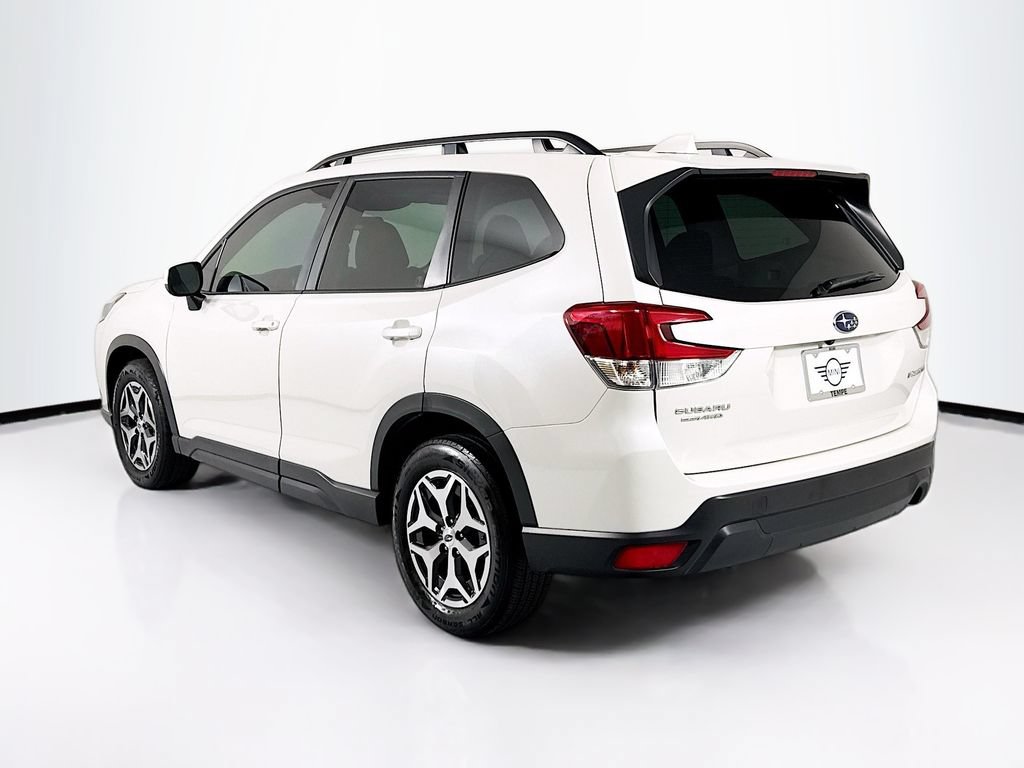 Used 2022 Subaru Forester Premium AWD/4WD image 7