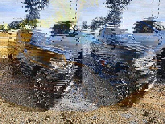 Used 2022 Chevrolet Colorado Z71 image 3