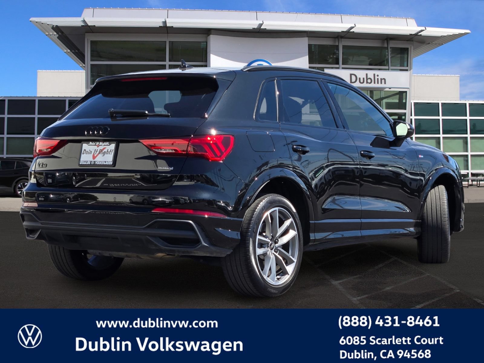 Used 2023 Audi Q3 2.0T Premium AWD/4WD image 4
