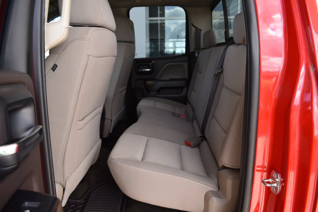 Used 2018 Chevrolet Silverado 1500 LT w/ LT Fleet Plus Package AWD/4WD image 15