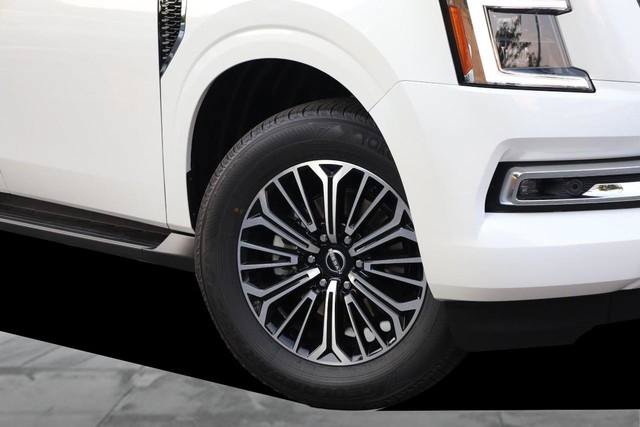 New 2026 Nissan Armada Platinum AWD/4WD image 3