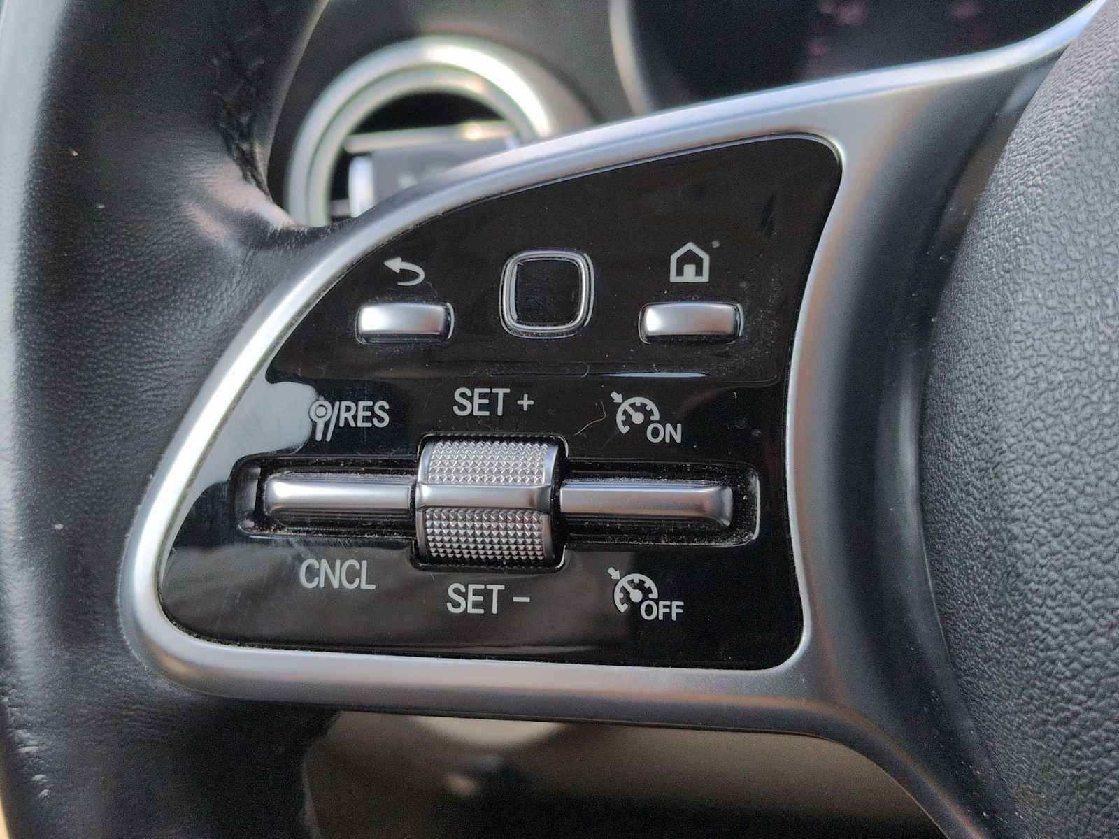 Used 2021 Mercedes-Benz C 300 4MATIC Sedan image 26