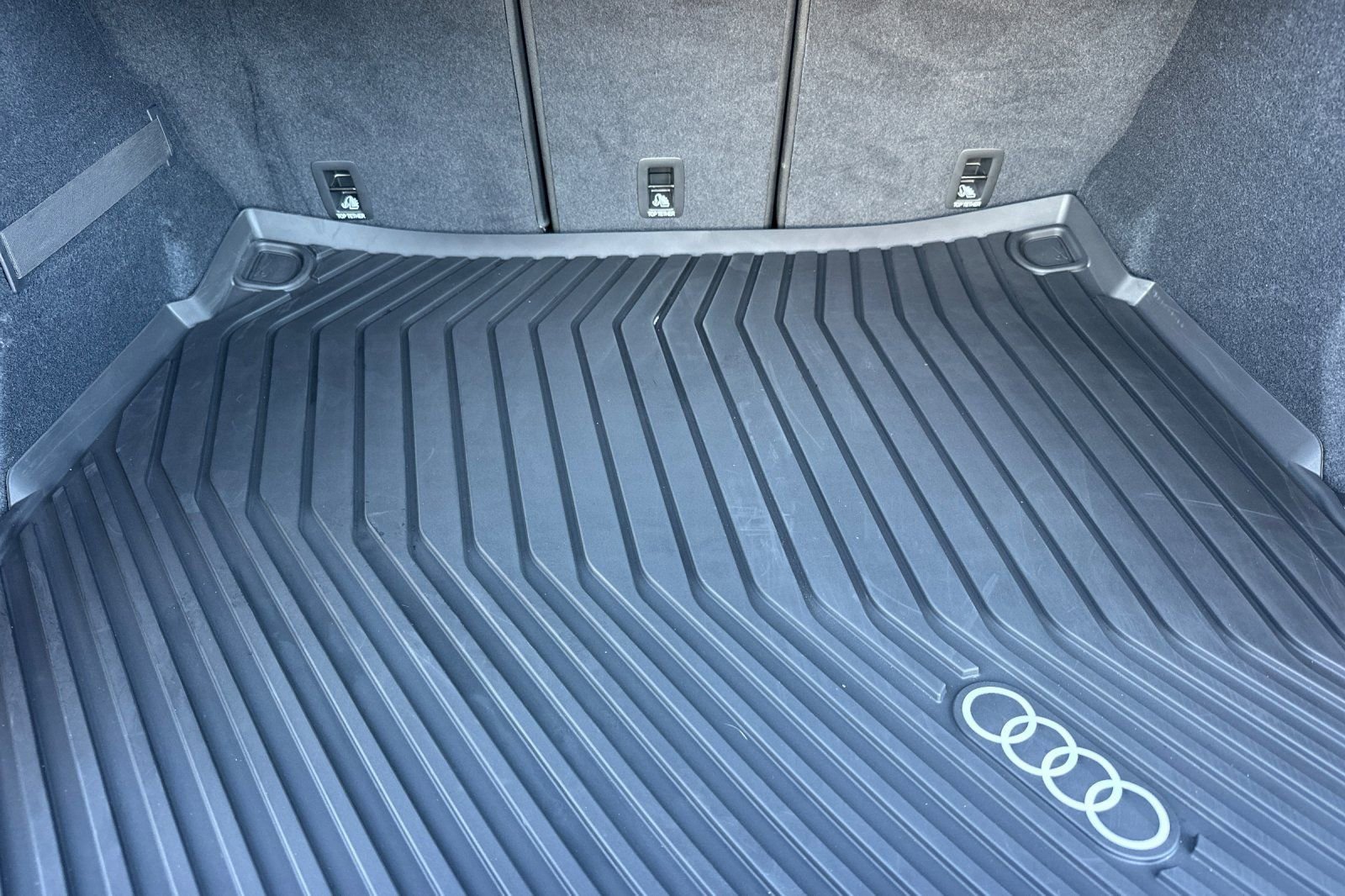 Used 2025 Audi Q5 Premium Plus w/ Premium Plus image 17