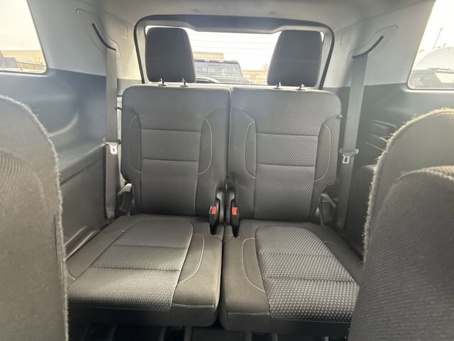 Used 2023 GMC Acadia SLE w/ Driver Convenience Package image 22