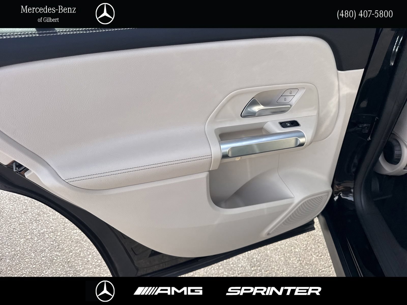 Used 2022 Mercedes-Benz GLB 250 image 23