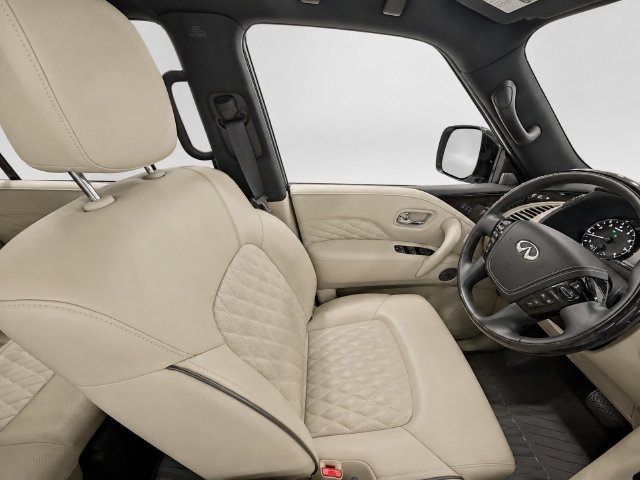 Used 2024 INFINITI QX80 Sensory AWD/4WD image 11