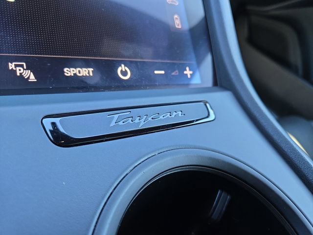 Used 2020 Porsche Taycan 4S AWD/4WD image 17
