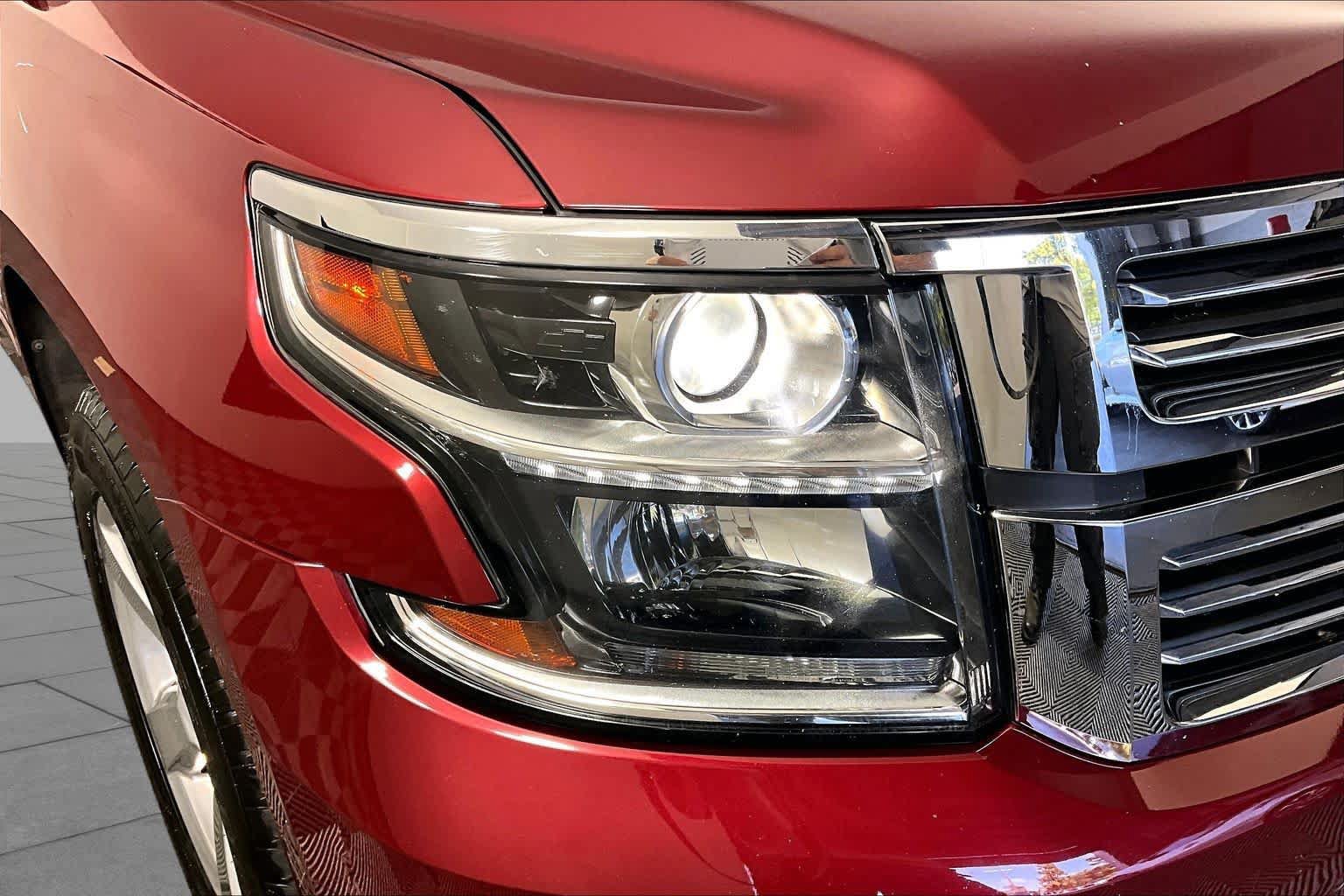 Used 2020 Chevrolet Tahoe Premier w/ Max Trailering Package AWD/4WD image 25