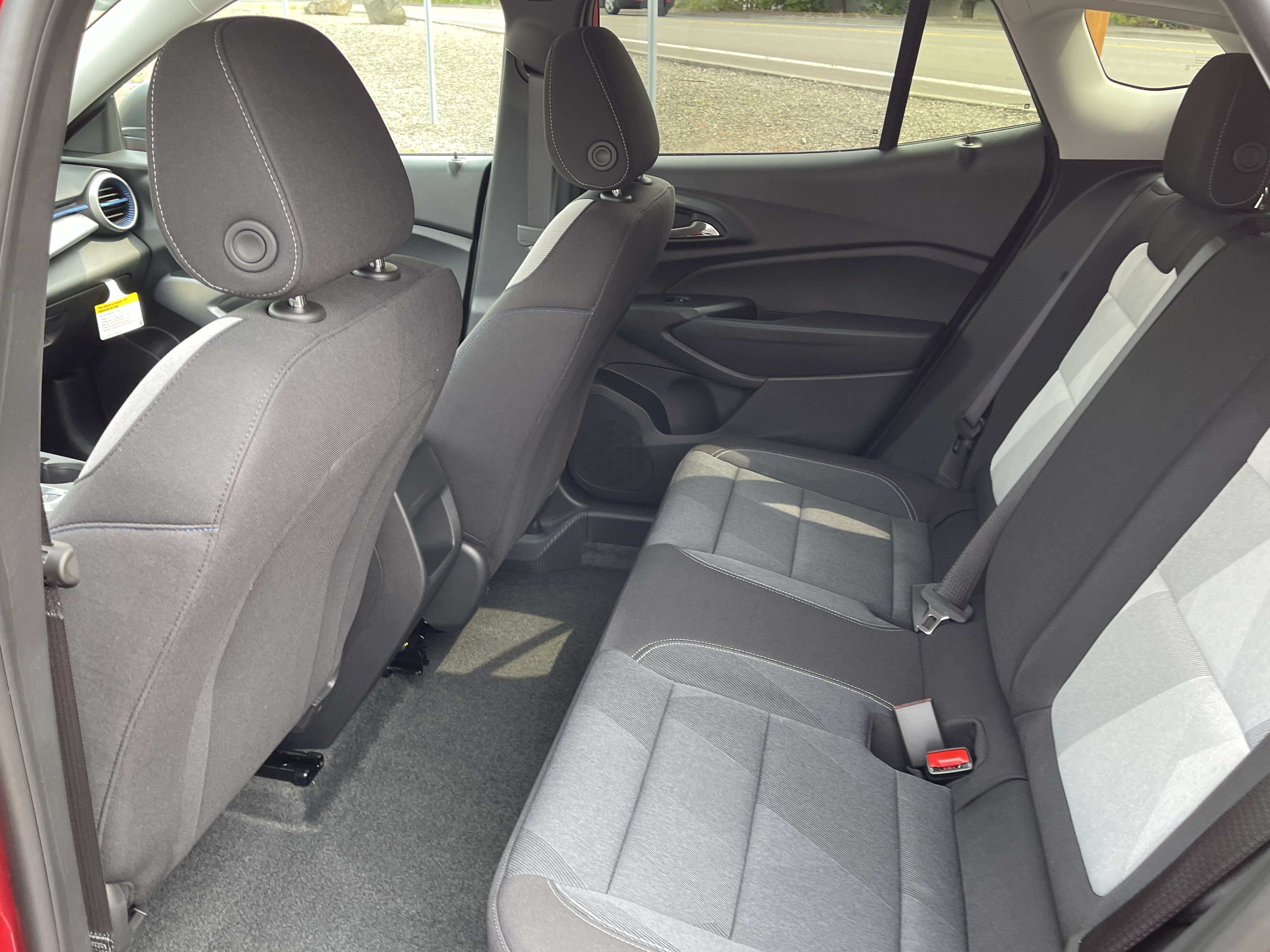 Used 2026 Chevrolet Trax LS FWD image 14