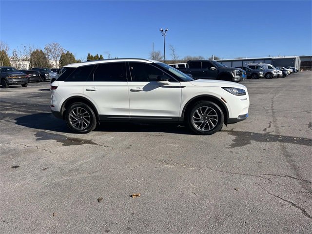 Used 2022 Lincoln Corsair FWD w/ Equipment Group 101A image 2