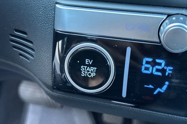 Certified 2024 Hyundai Ioniq 6 SE image 28