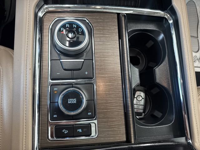 Used 2024 Ford Expedition Max Limited image 30