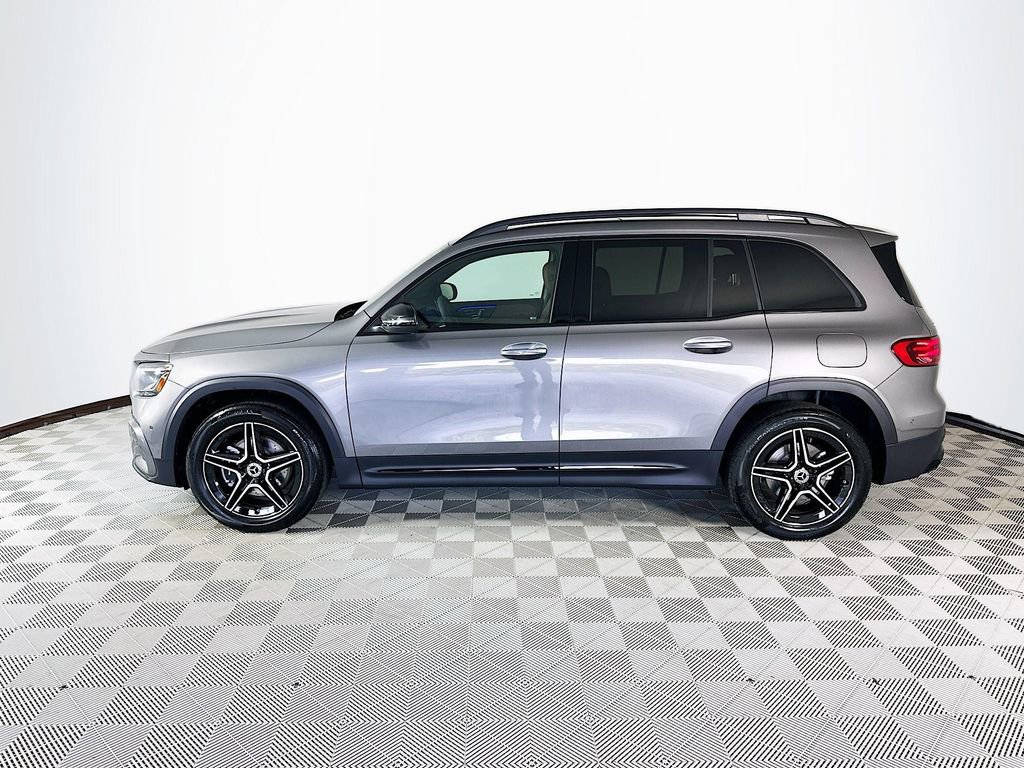 New 2026 Mercedes-Benz GLB 250 image 4