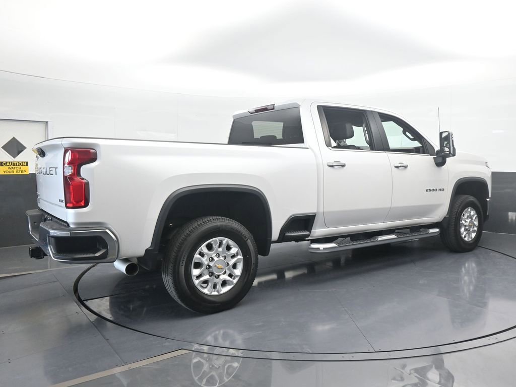Used 2024 Chevrolet Silverado 2500 LTZ image 6