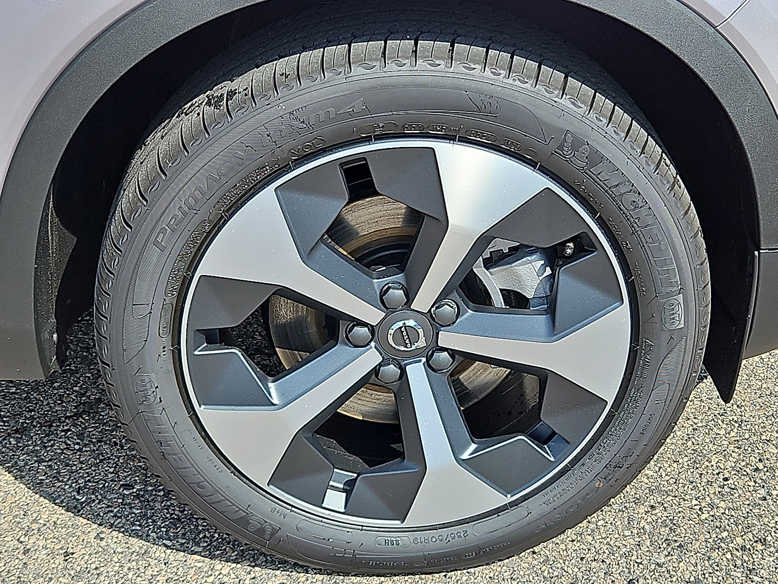 New 2026 Volvo XC40 B5 Plus w/ Protection Package Premier AWD/4WD image 7