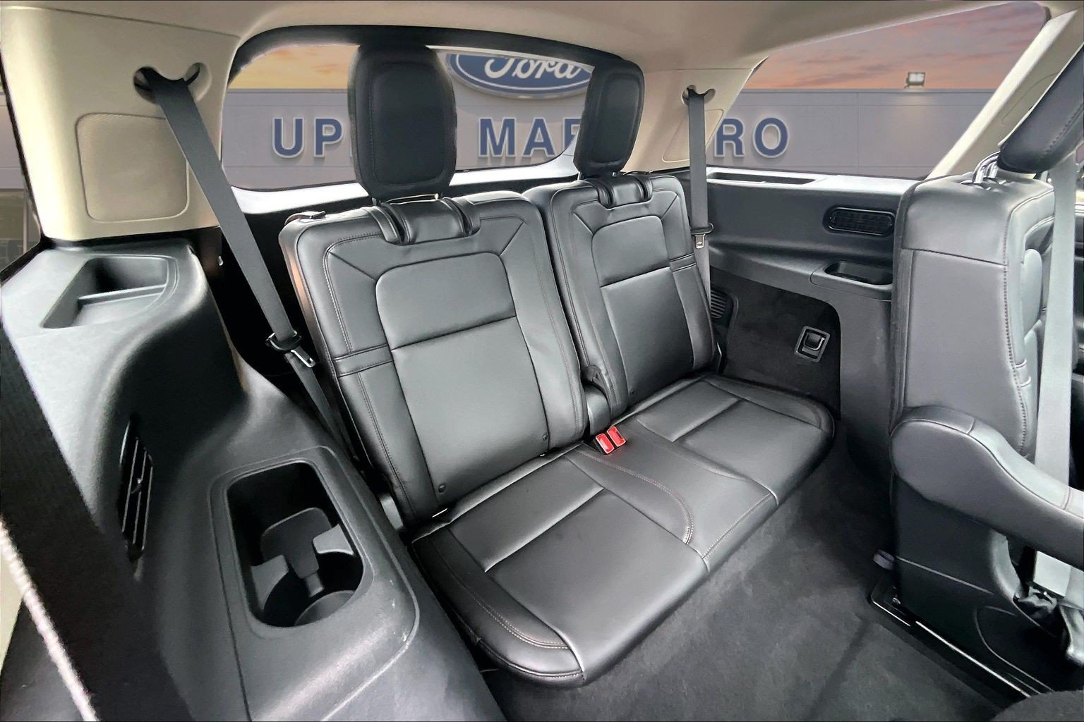 Used 2023 Lincoln Aviator Grand Touring w/ Equipment Group 301A AWD/4WD image 28