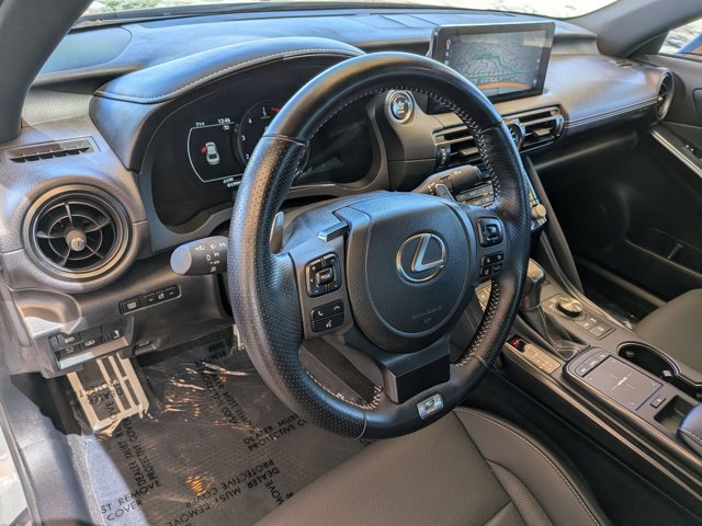 Used 2024 Lexus IS 500 RWD image 10