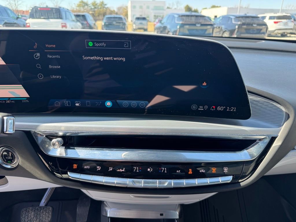 Certified 2024 Cadillac Lyriq Luxury image 20