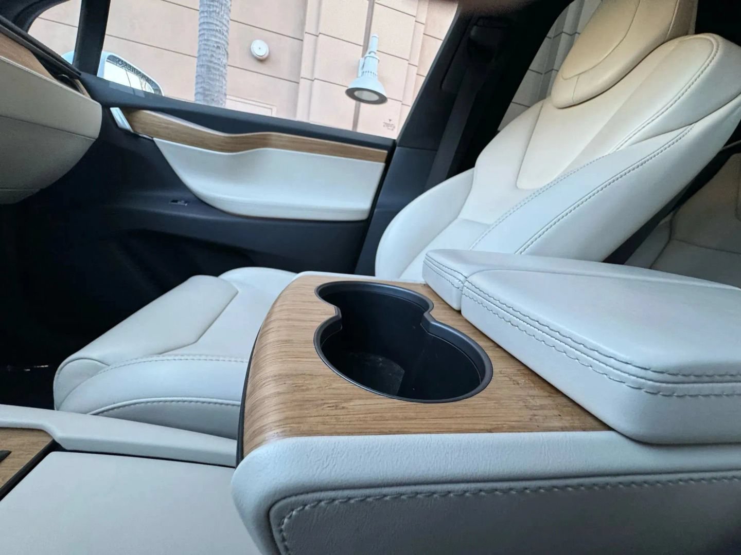 Used 2019 Tesla Model X Long Range AWD/4WD image 42