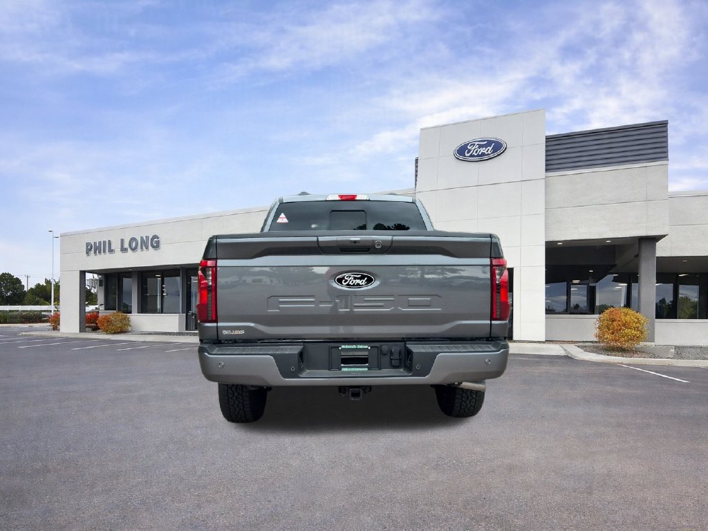 New 2026 Ford F150 XLT w/ Equipment Group 302A MID AWD/4WD image 4