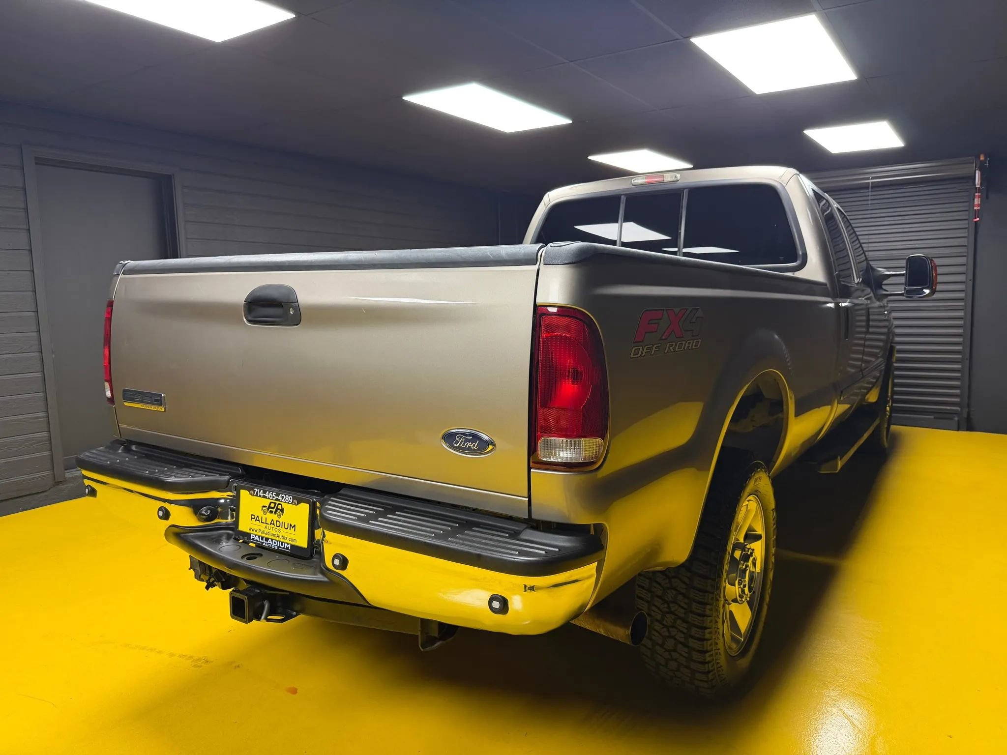 Used 2007 Ford F350 Lariat AWD/4WD image 4