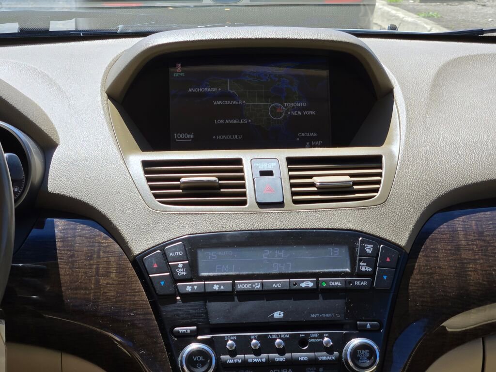 Used 2012 Acura MDX w/ Technology Package AWD/4WD image 3