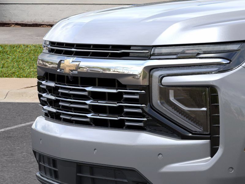 New 2026 Chevrolet Suburban Premier AWD/4WD image 16