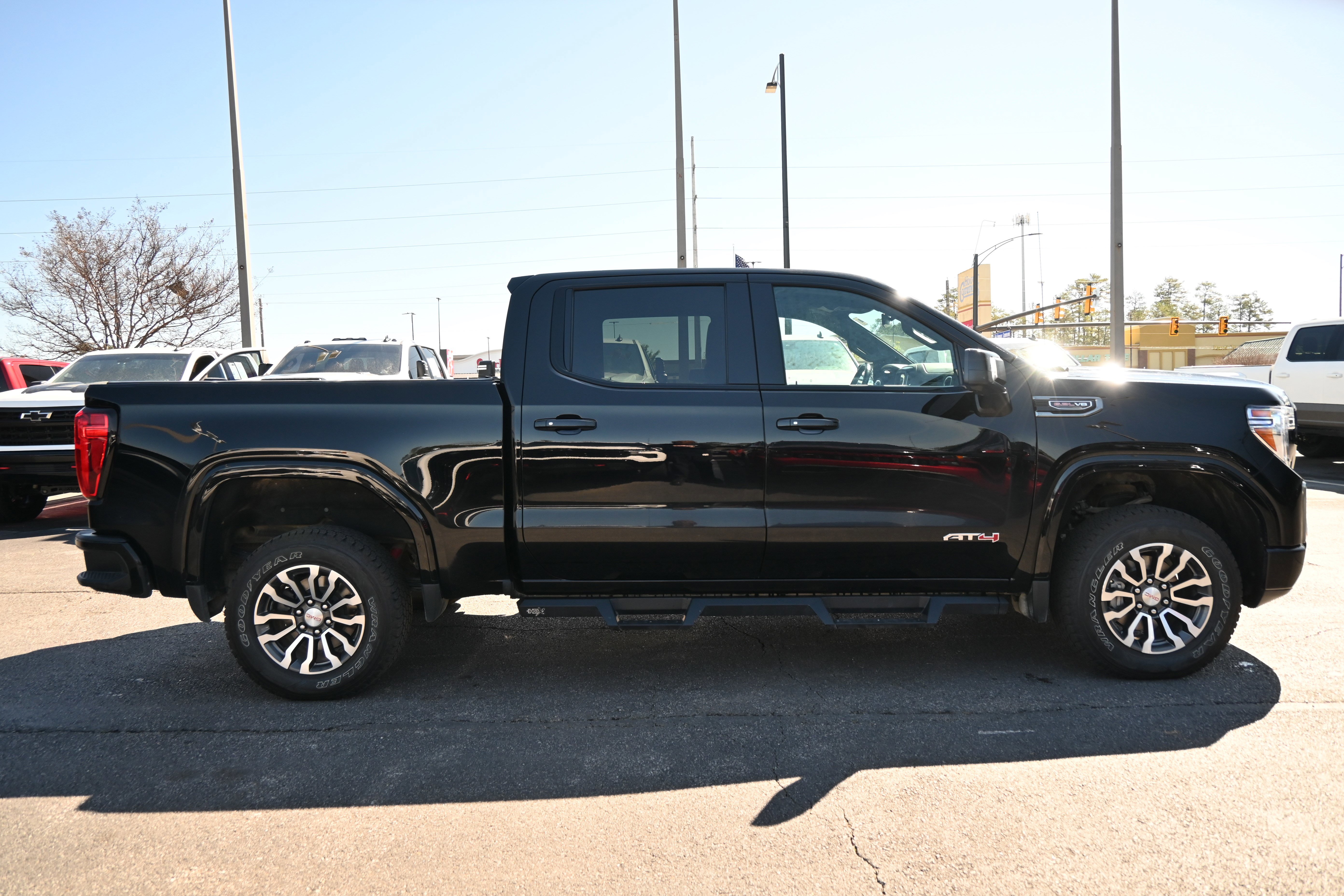 Used 2021 GMC Sierra 1500 AT4 image 15