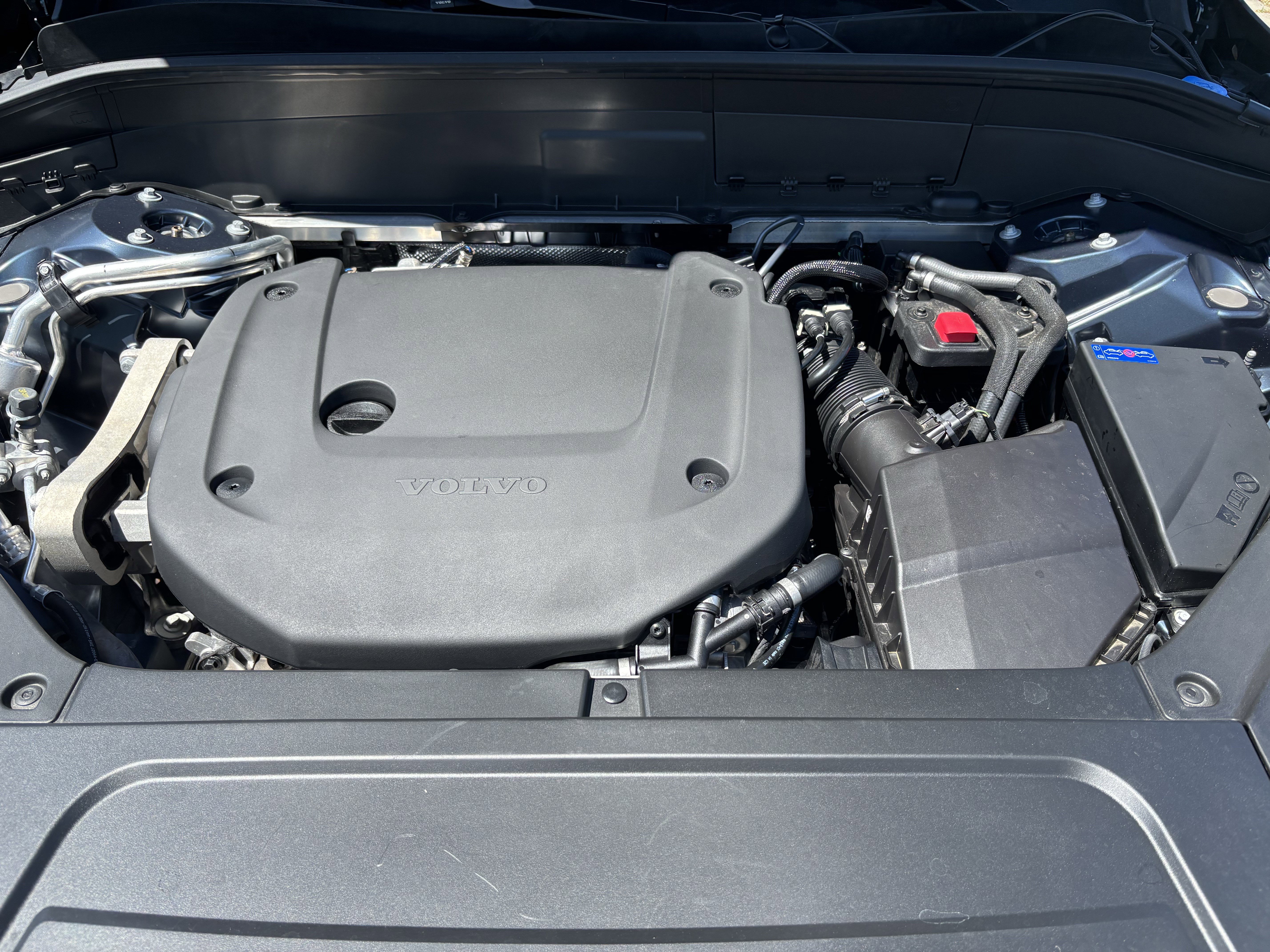 Used 2024 Volvo XC90 B6 Ultimate w/ Protection Package Premier AWD/4WD image 36