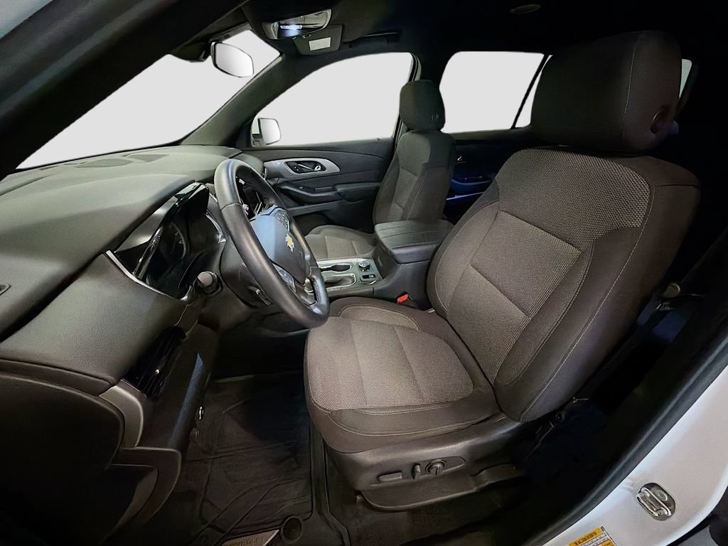 Used 2023 Chevrolet Traverse LT w/ LPO, Floor Liner Package AWD/4WD image 21