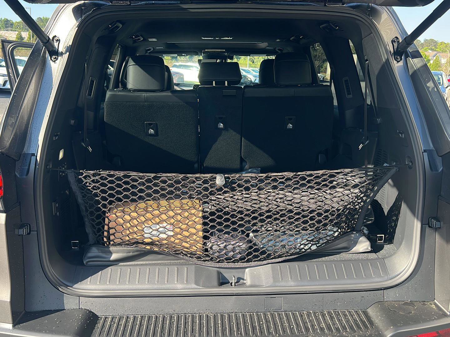 New 2026 Lexus LX 600 4WD w/ Luxury Package image 35