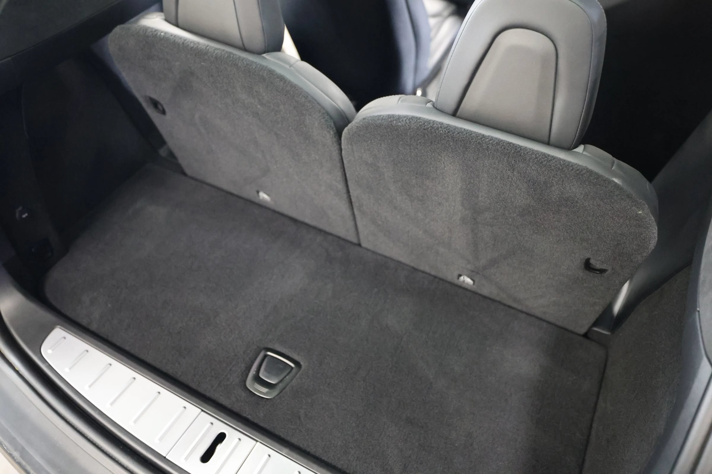 Used 2018 Tesla Model X 100D AWD/4WD image 49