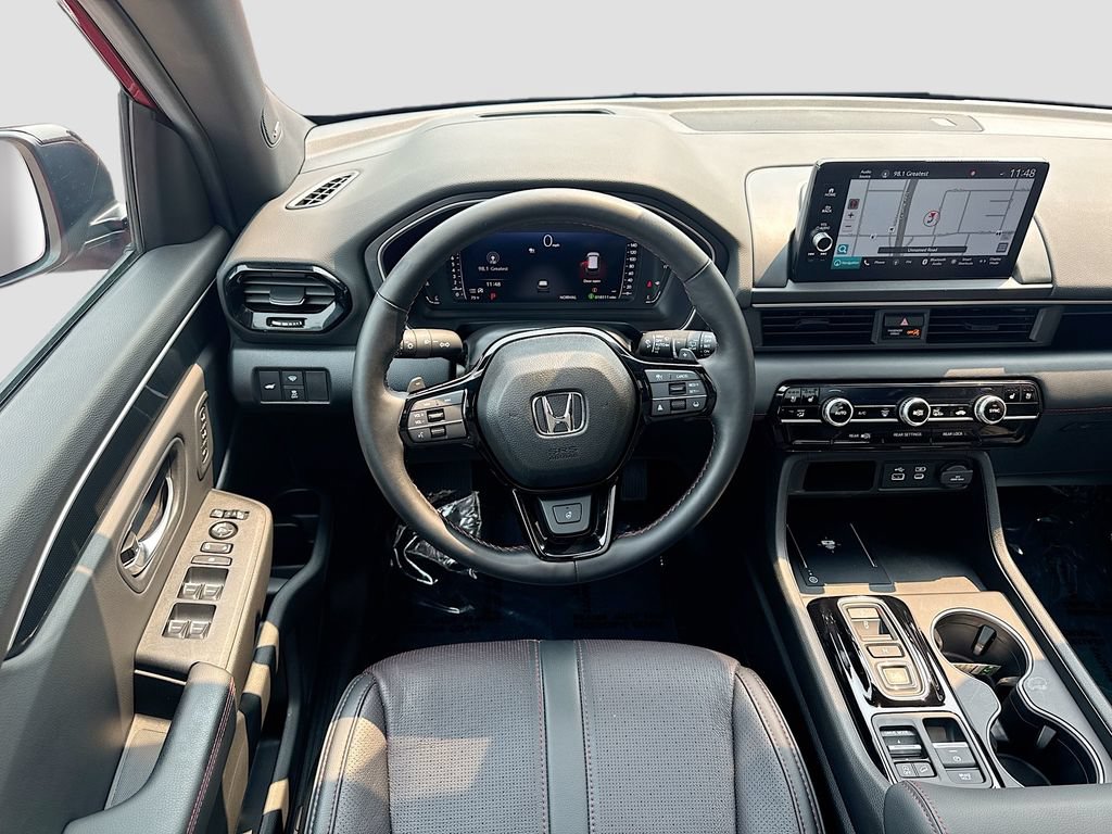 Used 2025 Honda Pilot Black Edition image 22