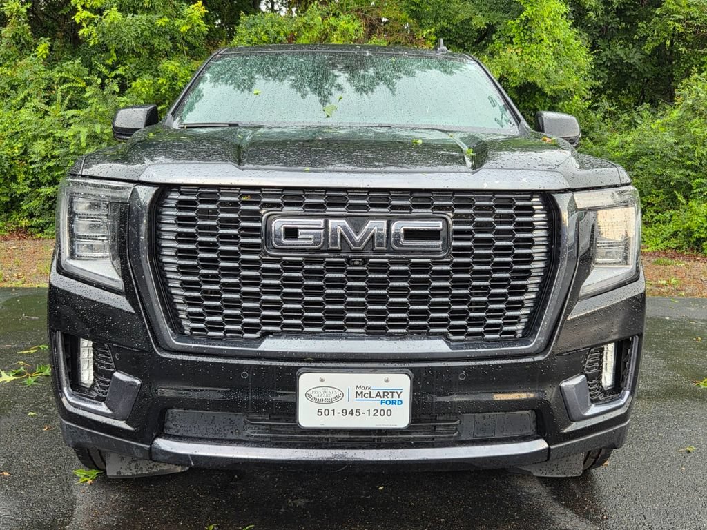 Used 2023 GMC Yukon Denali Ultimate AWD/4WD image 8