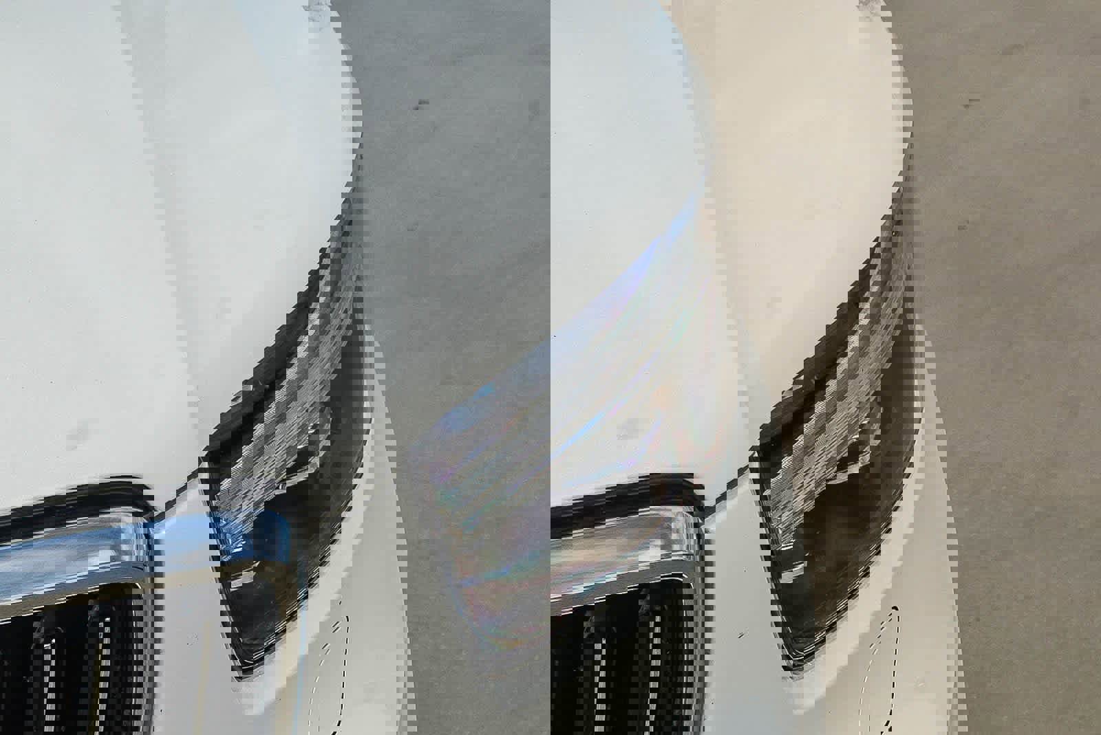 Used 2022 Volvo XC40 T5 Inscription w/ Advanced Package image 7