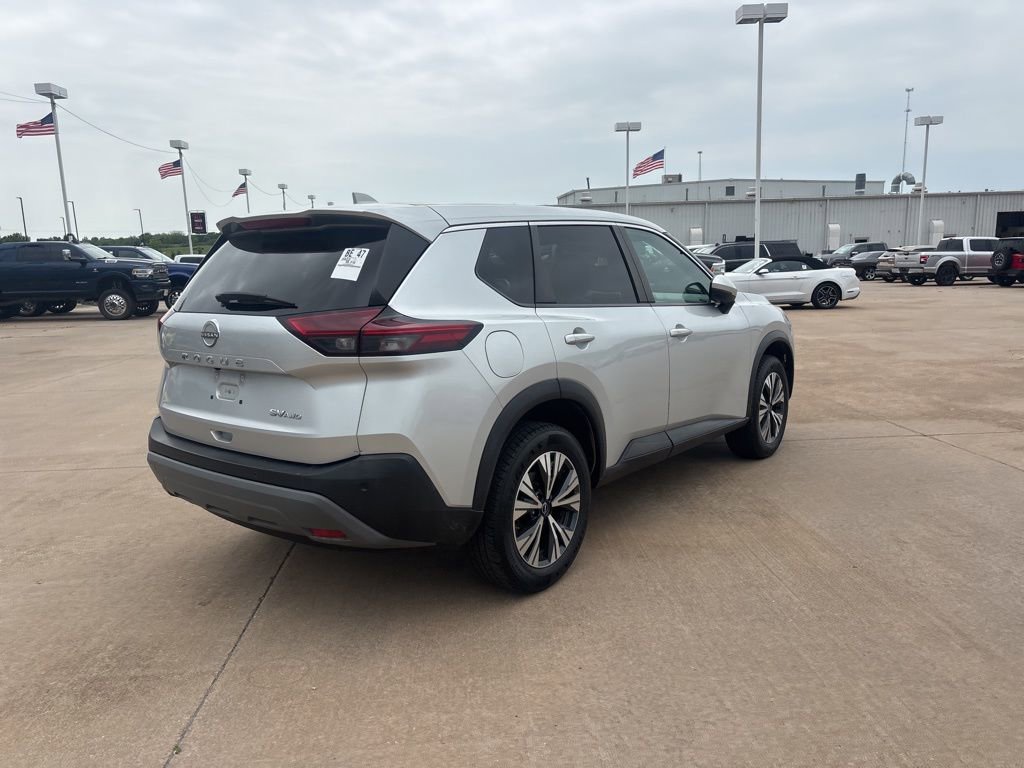 Used 2022 Nissan Rogue SV AWD/4WD image 7