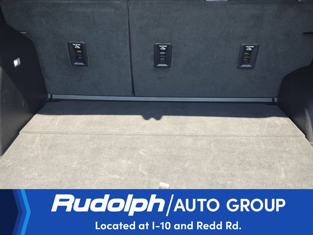 Used 2026 Chevrolet Equinox LT AWD/4WD image 25