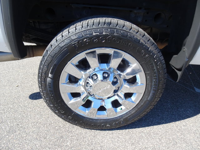 Used 2019 GMC Sierra 2500 Denali w/ Duramax Plus Package AWD/4WD image 36