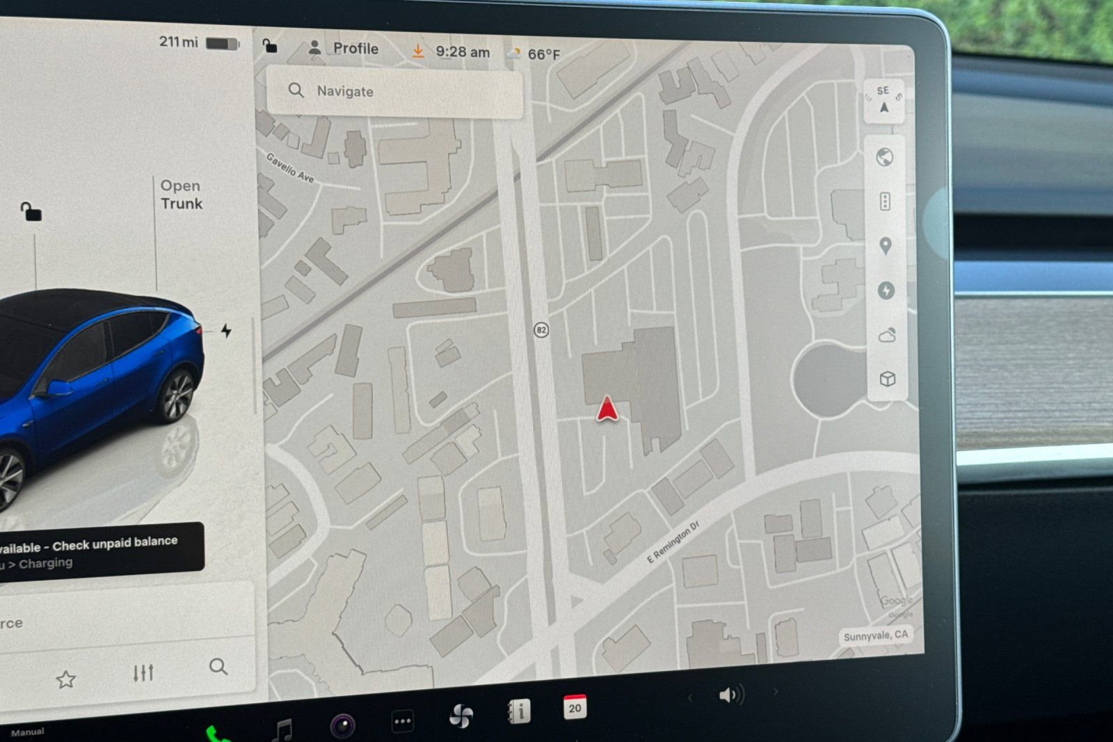 Used 2023 Tesla Model Y Long Range AWD/4WD image 18