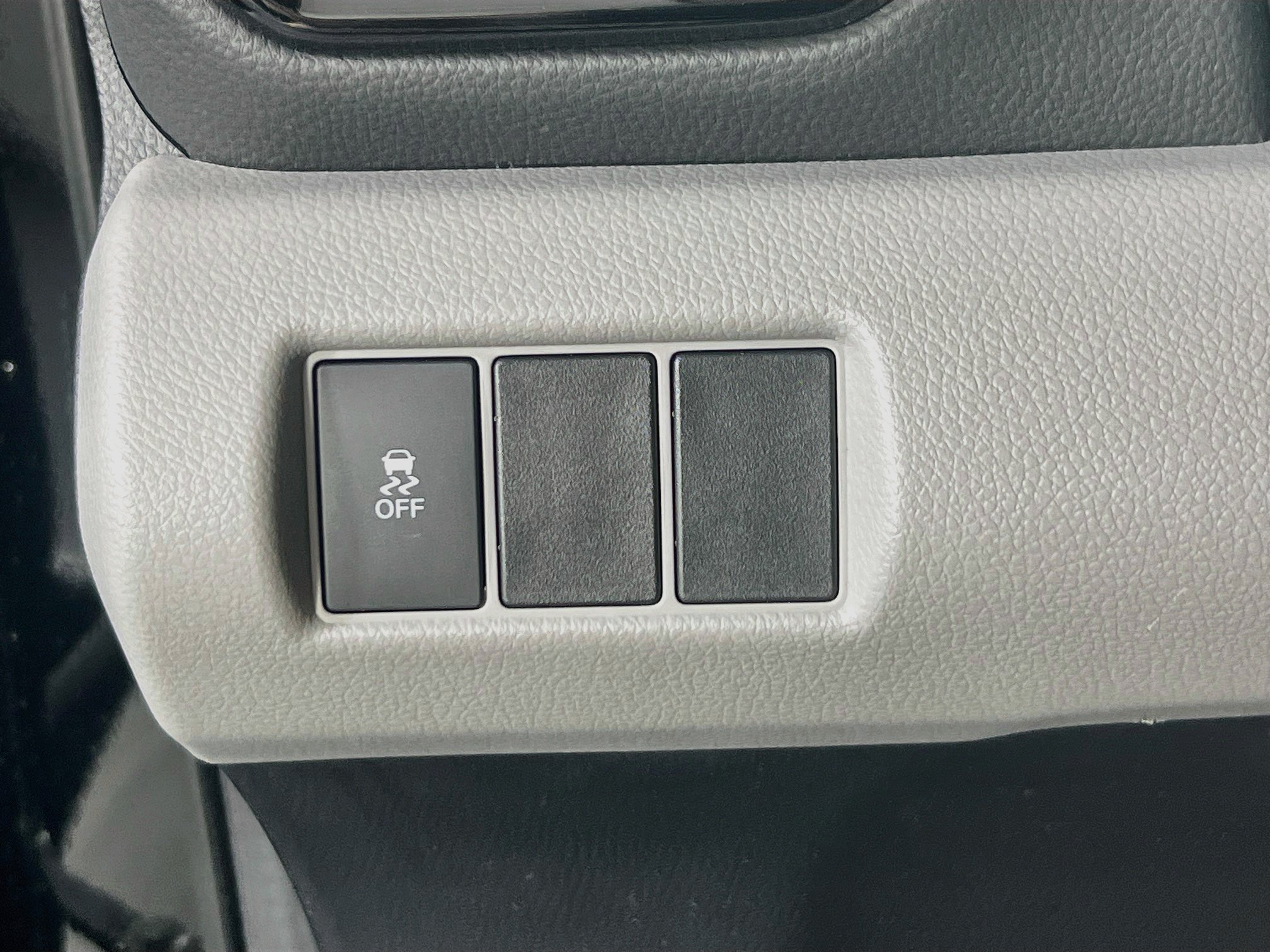 Used 2023 Honda Pilot LX image 10
