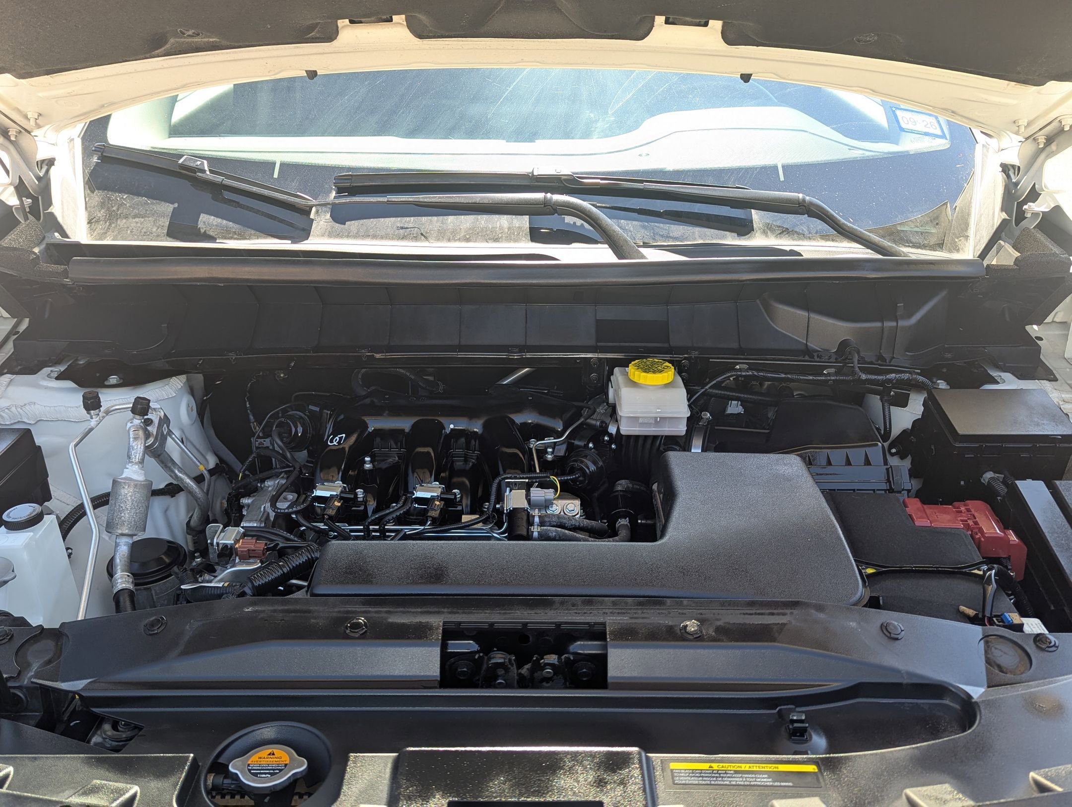 Used 2025 Nissan Pathfinder SV image 32