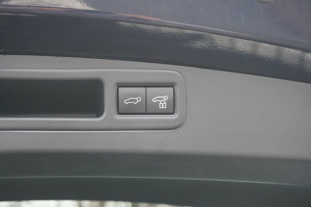 Used 2023 Lexus RX 350 Premium Plus w/ Accessory Package AWD/4WD image 10