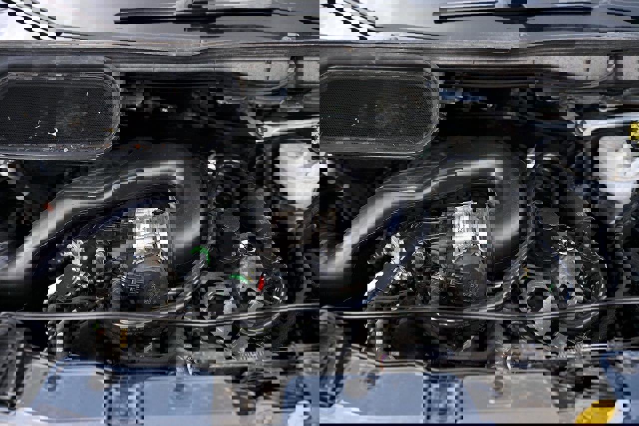 Used 2020 Ford Transit 250 148 High Roof Extended image 13